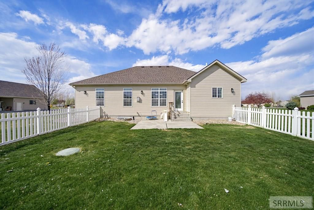 Image 75 of property listing at 3930 E 144 N, Rigby, ID 83442