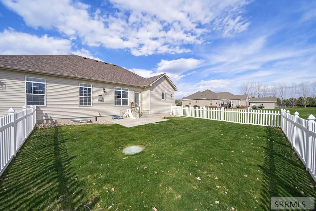 Image 76 of property listing at 3930 E 144 N, Rigby, ID 83442