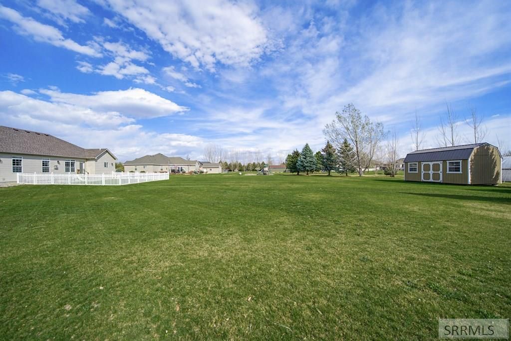 Image 79 of property listing at 3930 E 144 N, Rigby, ID 83442