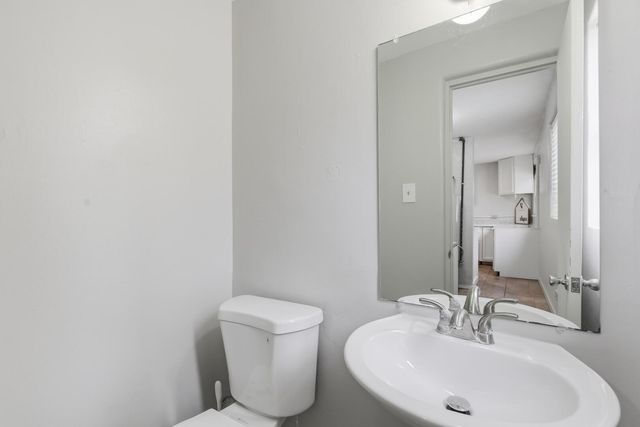 3014 Monroe Street NE, Albuquerque, NM 87110