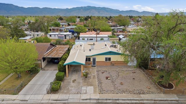 3014 Monroe Street NE, Albuquerque, NM 87110