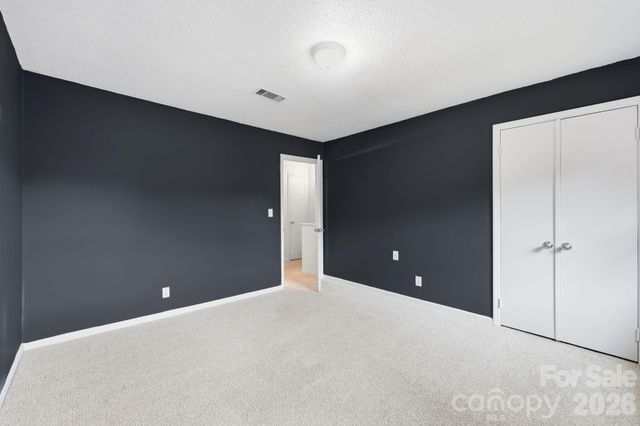 1300 Larchmont Place 210, Salisbury, NC 28144