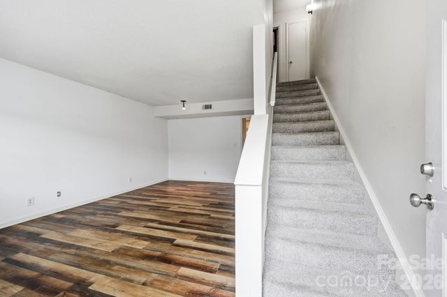 1300 Larchmont Place 210, Salisbury, NC 28144
