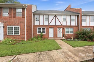 1300 Larchmont Place 210, Salisbury, NC 28144