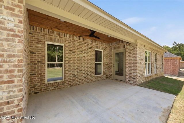 218 Anderson Oaks Drive, Pearl, MS 39208