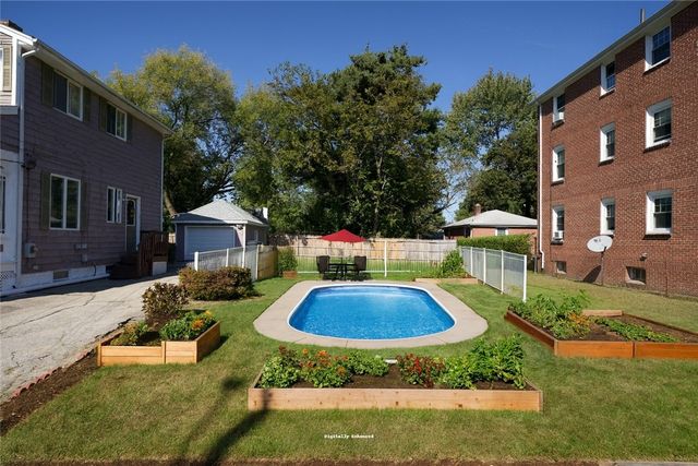 21 Madison Street, Warwick, RI 02888