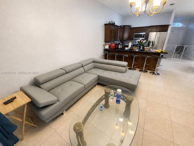 14863 SW 35th Lane, Miami, FL 33185