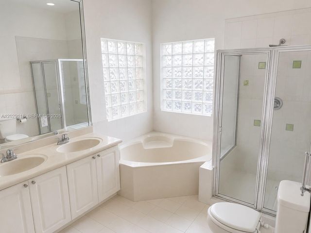 14863 SW 35th Lane, Miami, FL 33185