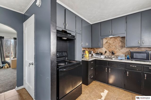 4313 Pratt Street, Omaha, NE 68111