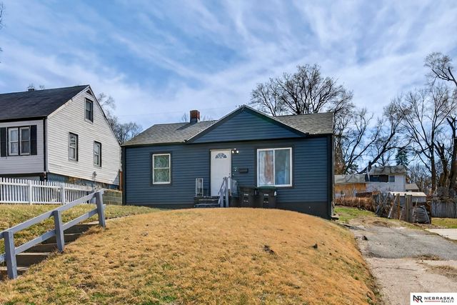 4313 Pratt Street, Omaha, NE 68111