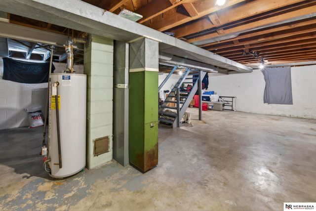 4313 Pratt Street, Omaha, NE 68111