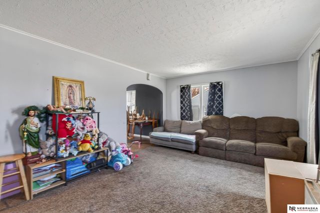 4313 Pratt Street, Omaha, NE 68111