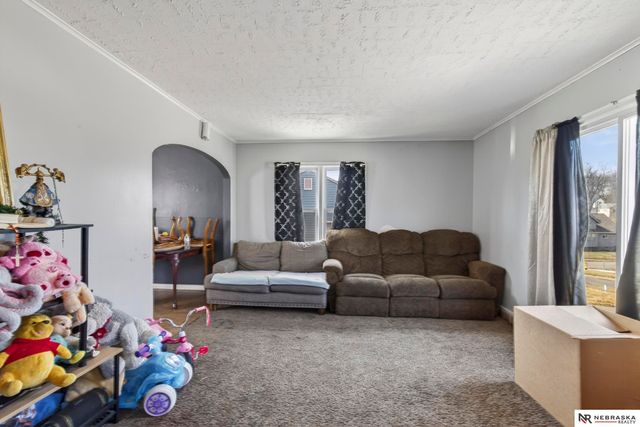 4313 Pratt Street, Omaha, NE 68111