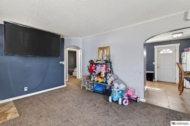 4313 Pratt Street, Omaha, NE 68111