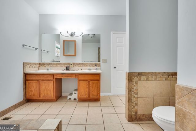79 Woodland Way, Juliette, GA 31046