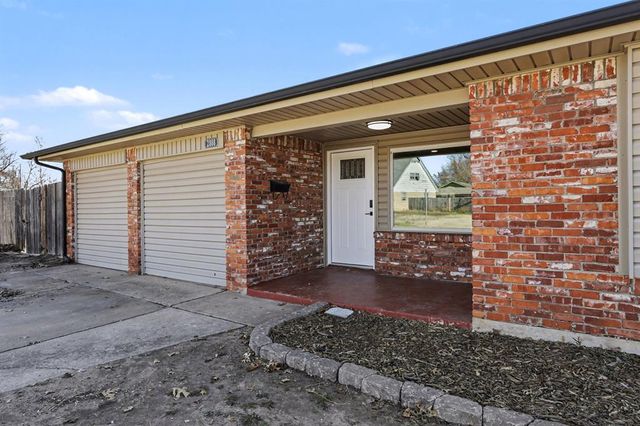 2808 N Shannon Avenue, Bethany, OK 73008