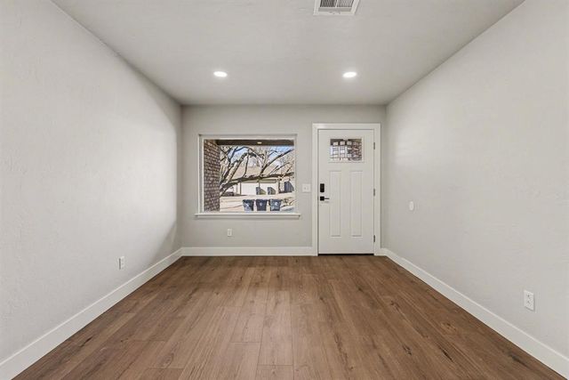 2808 N Shannon Avenue, Bethany, OK 73008