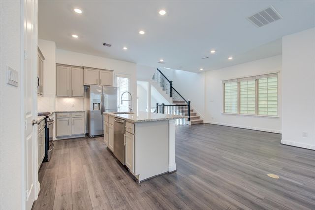 1417 Adell Rose Ln, Houston, TX 77043