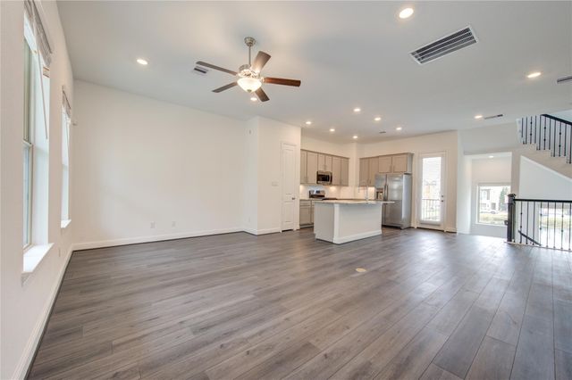 1417 Adell Rose Ln, Houston, TX 77043