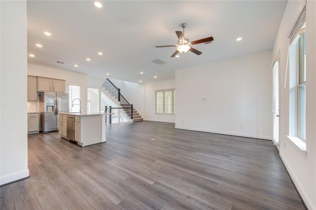 1417 Adell Rose Ln, Houston, TX 77043