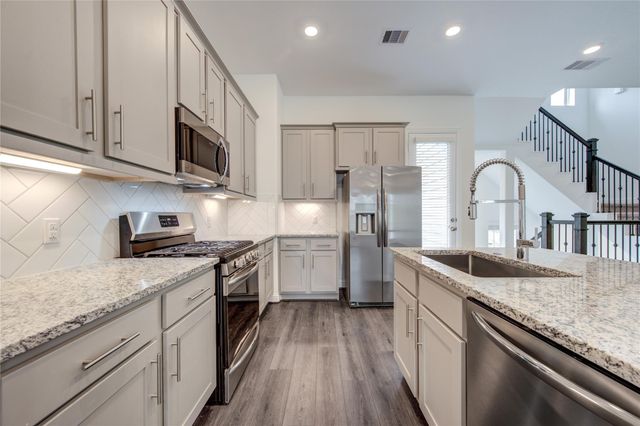 1417 Adell Rose Ln, Houston, TX 77043