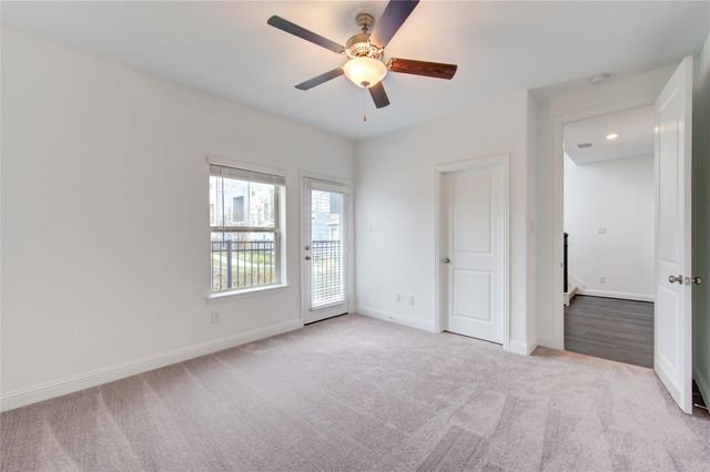 1417 Adell Rose Ln, Houston, TX 77043