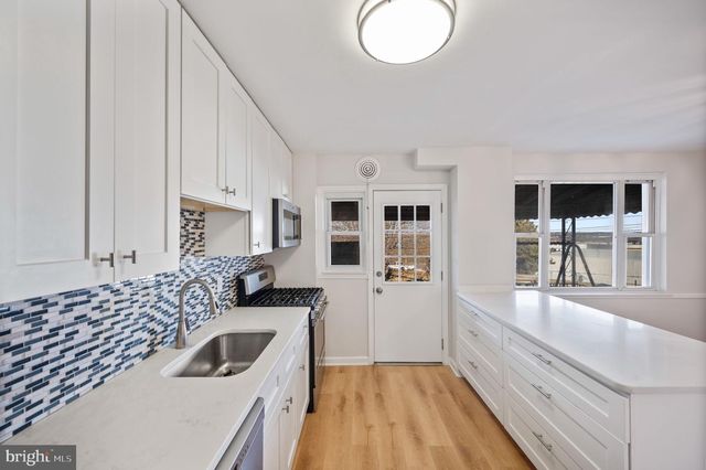 7316 CONLEY ST, Baltimore, MD 21224