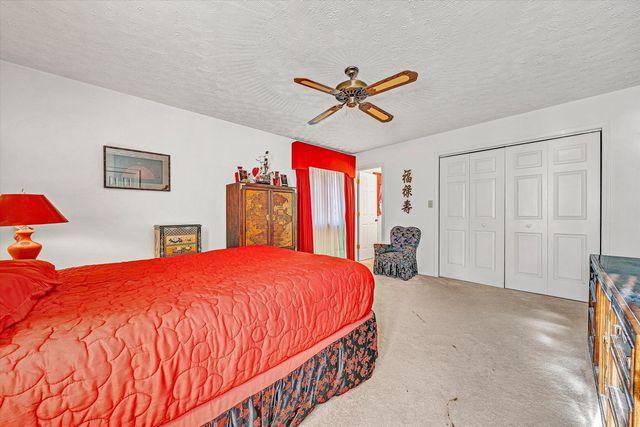 2608 Loch Haven DR, Roanoke, VA 24019