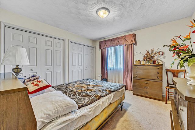 2608 Loch Haven DR, Roanoke, VA 24019