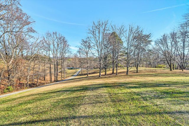 2608 Loch Haven DR, Roanoke, VA 24019