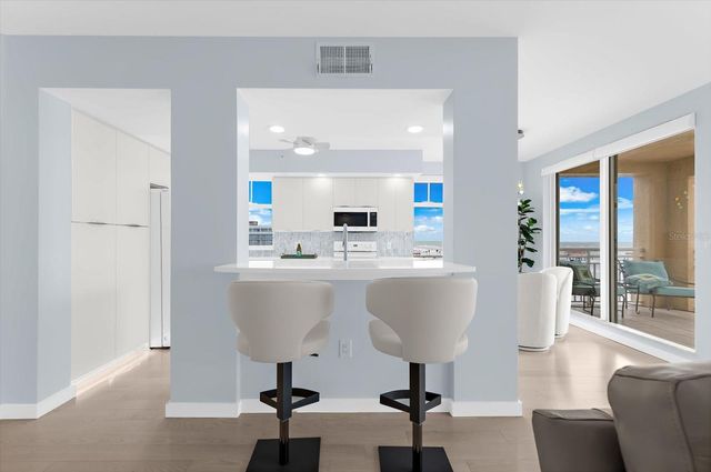 10 PAPAYA STREET 701, Clearwater Beach, FL 33767