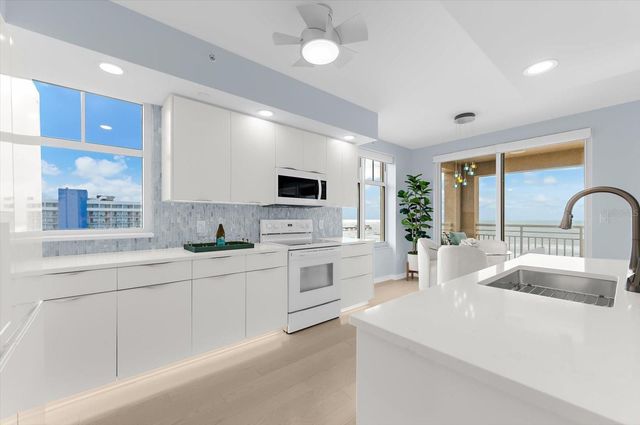 10 PAPAYA STREET 701, Clearwater Beach, FL 33767