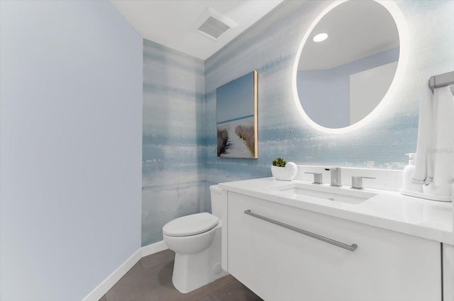 10 PAPAYA STREET 701, Clearwater Beach, FL 33767