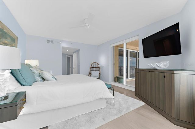 10 PAPAYA STREET 701, Clearwater Beach, FL 33767