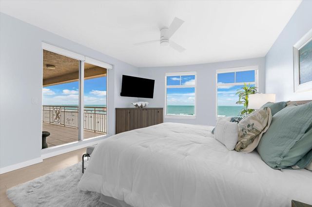 10 PAPAYA STREET 701, Clearwater Beach, FL 33767