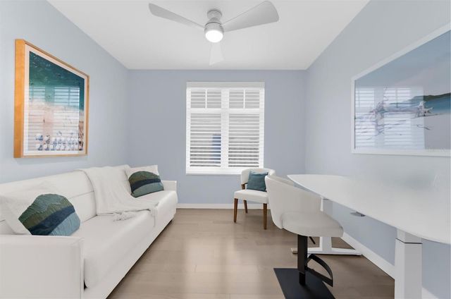 10 PAPAYA STREET 701, Clearwater Beach, FL 33767