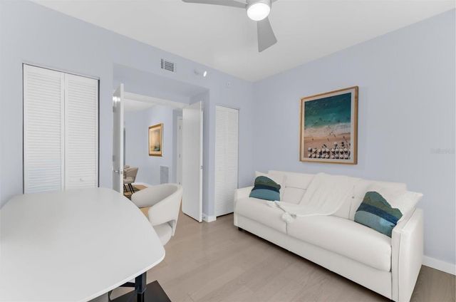 10 PAPAYA STREET 701, Clearwater Beach, FL 33767