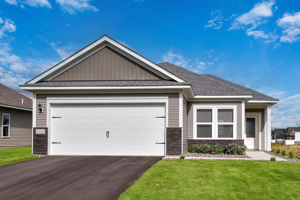 10223 Twin Lakes Parkway NW, Elk River, MN 55330