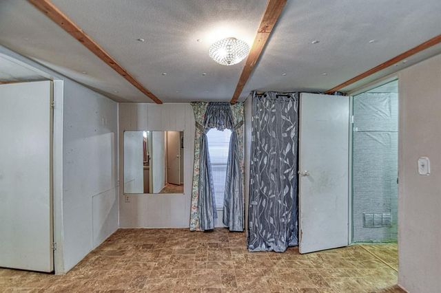 26190 Ash Lane, Blanchard, OK 73010