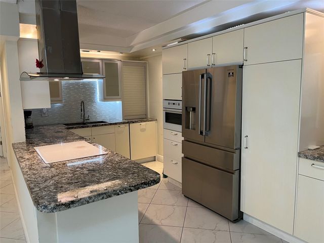 639 W Oakland Park Boulevard 104-D, Oakland Park, FL 33311