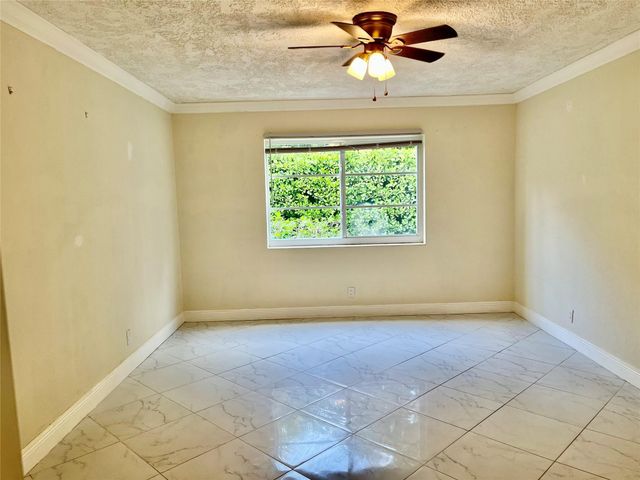 639 W Oakland Park Boulevard 104-D, Oakland Park, FL 33311
