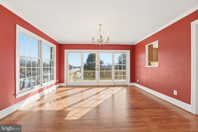 6743 LAKE DR, Warrenton, VA 20187