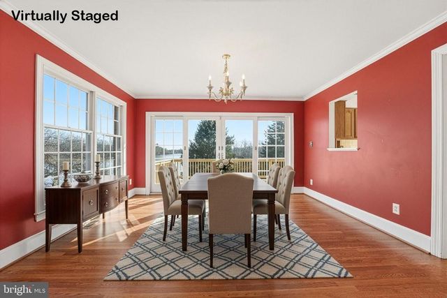 6743 LAKE DR, Warrenton, VA 20187