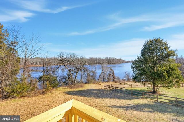 6743 LAKE DR, Warrenton, VA 20187