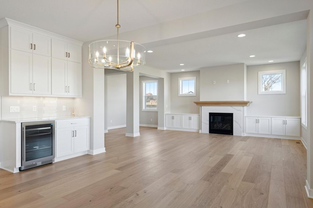 5512 Scenic Loop Run, Victoria, MN 55386