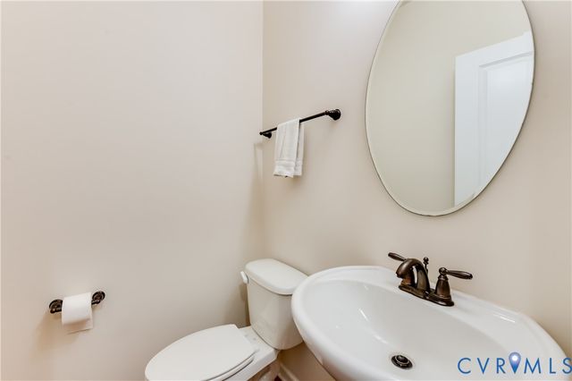 15206 Badestowe Dr, Chesterfield, VA 23832