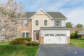 15206 Badestowe Dr, Chesterfield, VA 23832