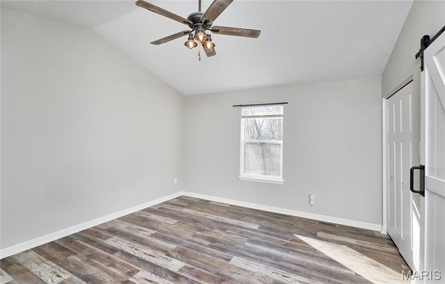 70 Village Circle Drive, Winfield, MO 63389