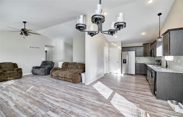 70 Village Circle Drive, Winfield, MO 63389