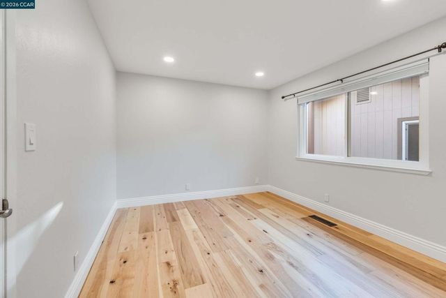 3374 Whitehaven Drive, Walnut Creek, CA 94598